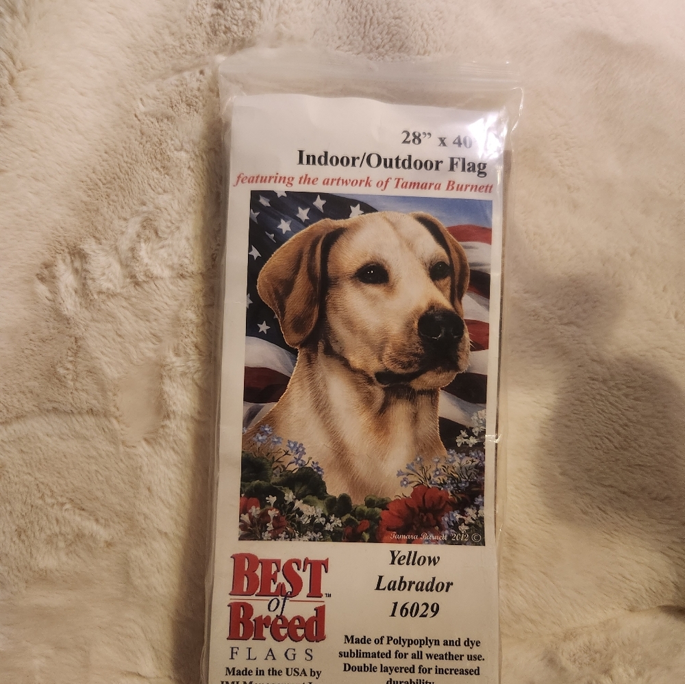 Best of Breed Flags~Yellow Labrador #16029 with American Flag